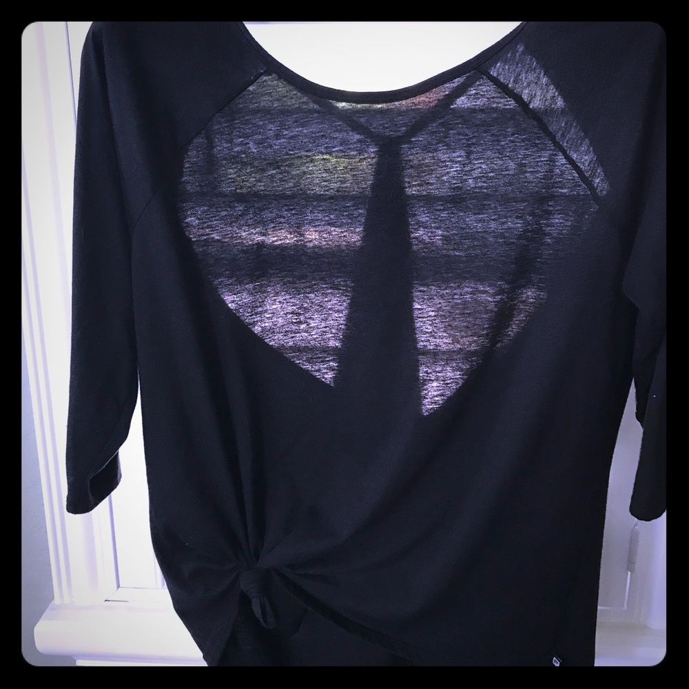 Fabletics workout shirt